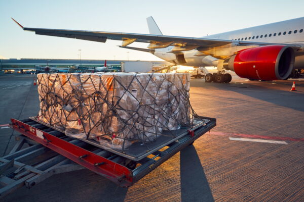 Consolidation and Export Bulk Returns 1 Loading to the aircraft